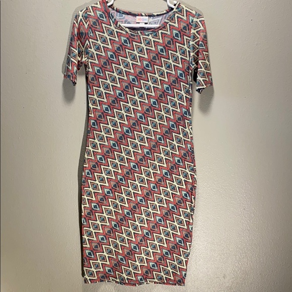 LuLaRoe Julia Dress - Picture 1 of 3